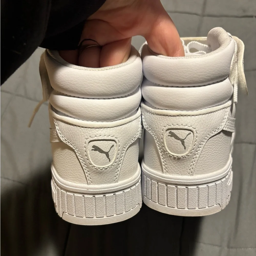 PUMA Carina Mid White Hightop Sneakers Womens Size 7.5 - Picture 2 of 9